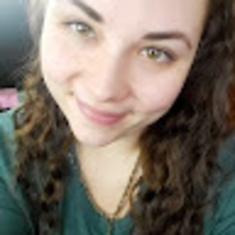 Meet your Posher, Tiffanie